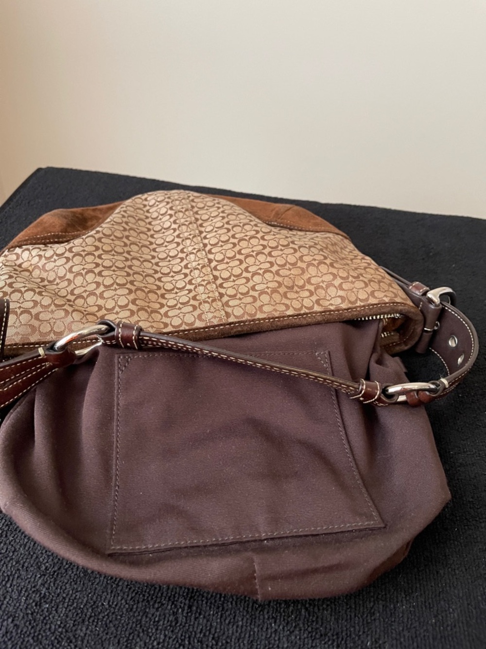 Y2K Coach Tan Signature Canvas and Brown Suede Hobo Bag - Picture 10 of 10